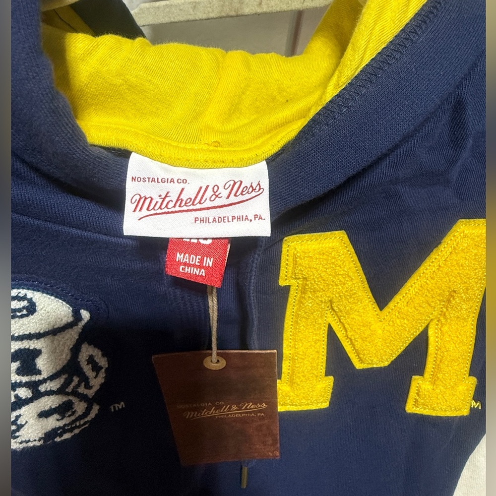 NCAA Michigan Hoodie Mitchell and Ness Full Zip Men’s XL new with tags - Picture 9 of 13